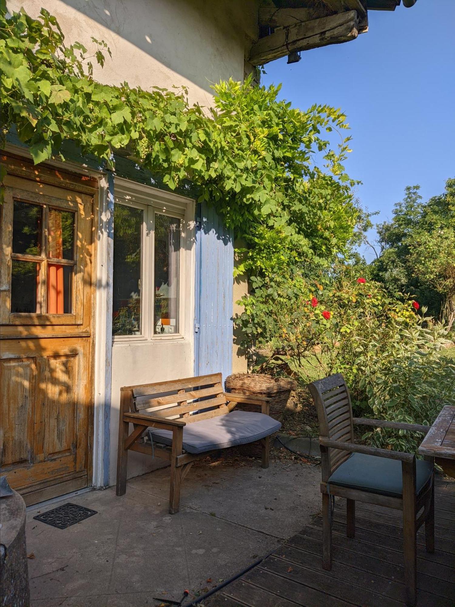 Les Volets Bleus Villa Arçais Exteriör bild