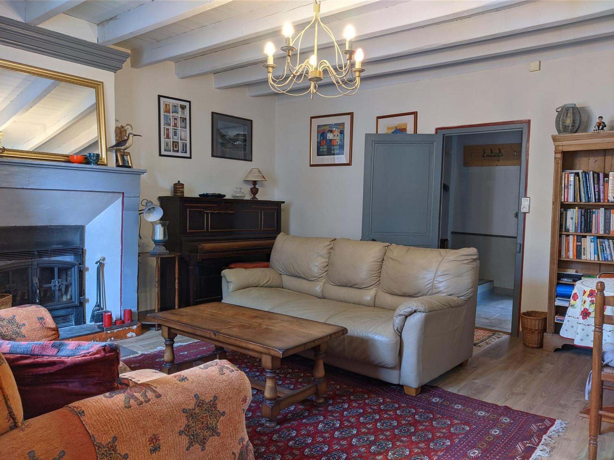 Les Volets Bleus Villa Arçais Exteriör bild